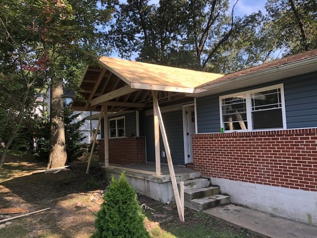 Ranch home roof and exterior project
